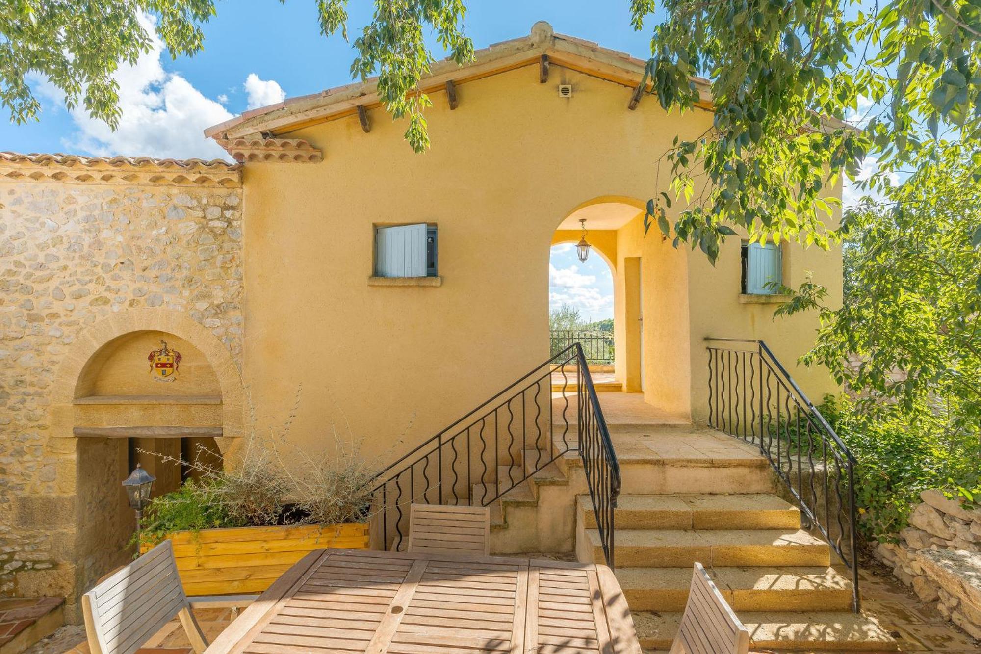 Les Calades Lédenon Exterior foto